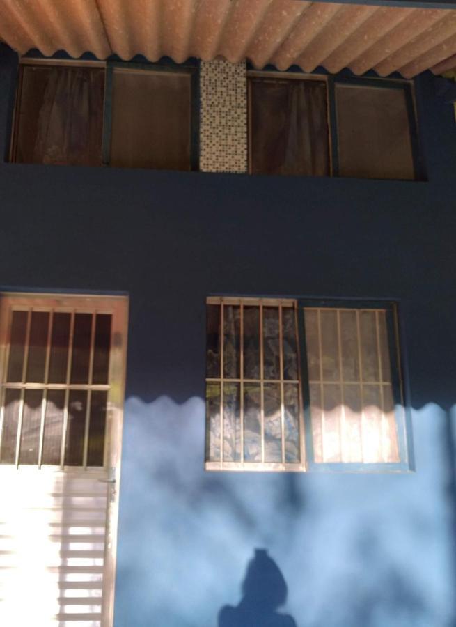 Celeiro azul Guararema Exterior foto