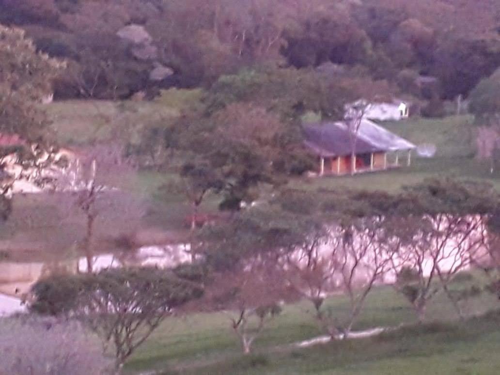 Celeiro azul Guararema Exterior foto
